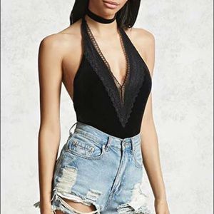 KNIT HALTER BODYSUIT W LACE DETAILS